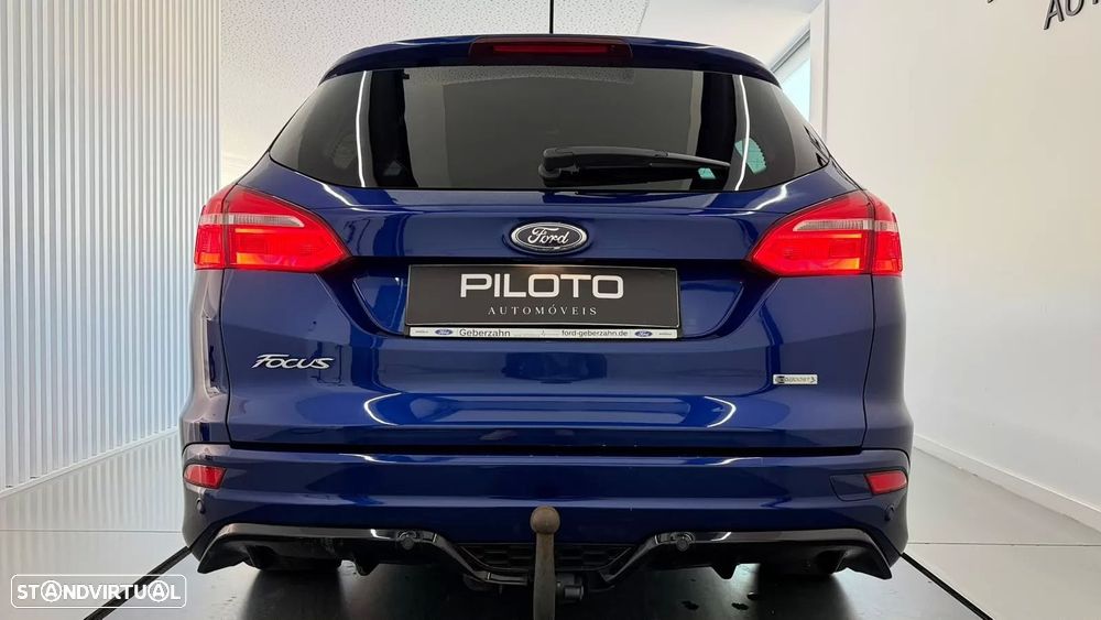 Ford Focus SW 1.0 EcoBoost ST-Line - 10