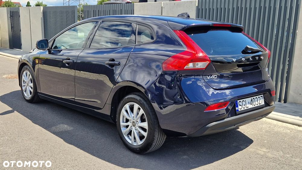 Volvo V40 - 19