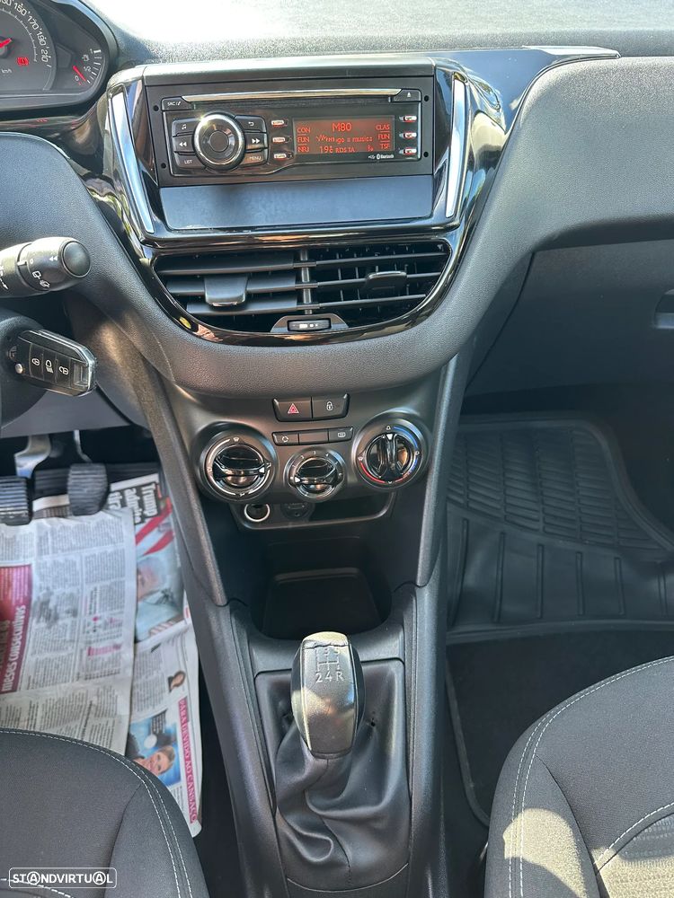 Peugeot 208 HDi 68 Like - 18