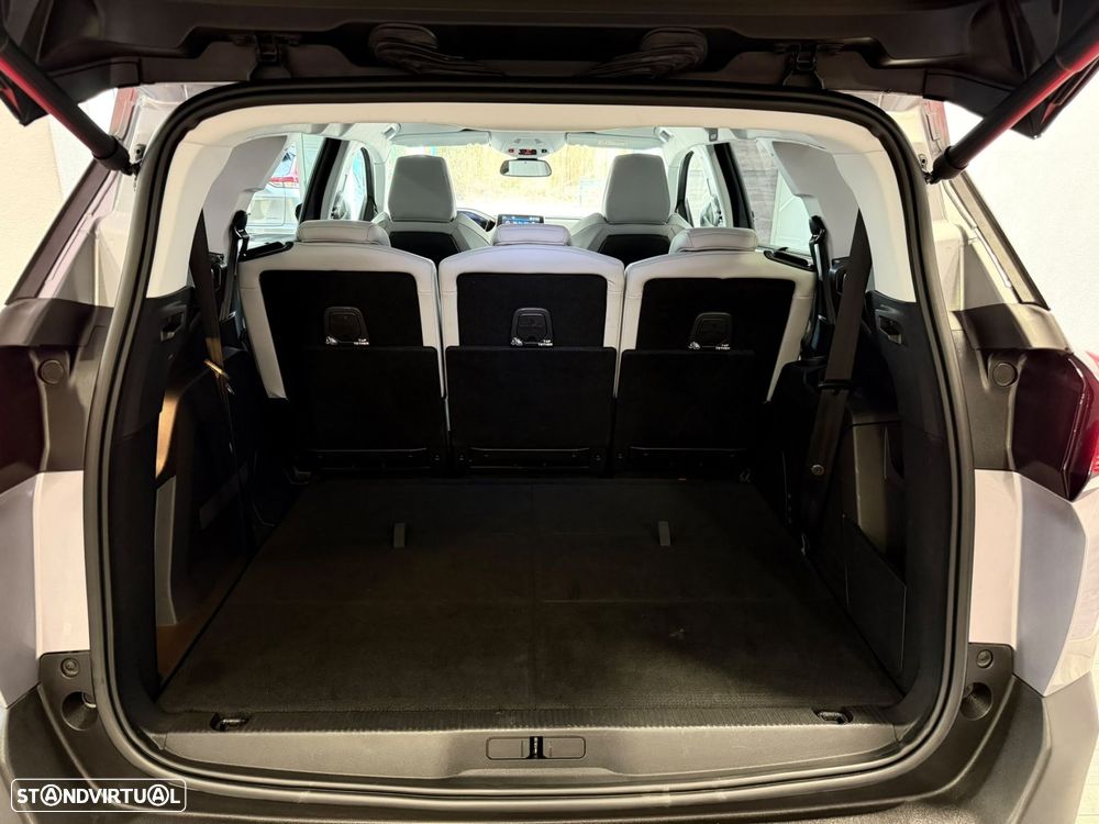 Peugeot 5008 1.2 PureTech Allure EAT8 - 28