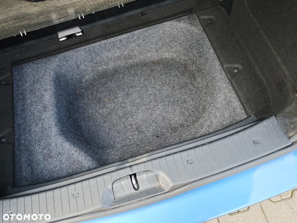 Mercedes-Benz Klasa A 150 Classic Edition 10 - 14