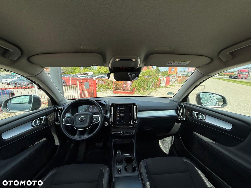 Volvo XC 40 D4 AWD Geartronic Momentum - 13