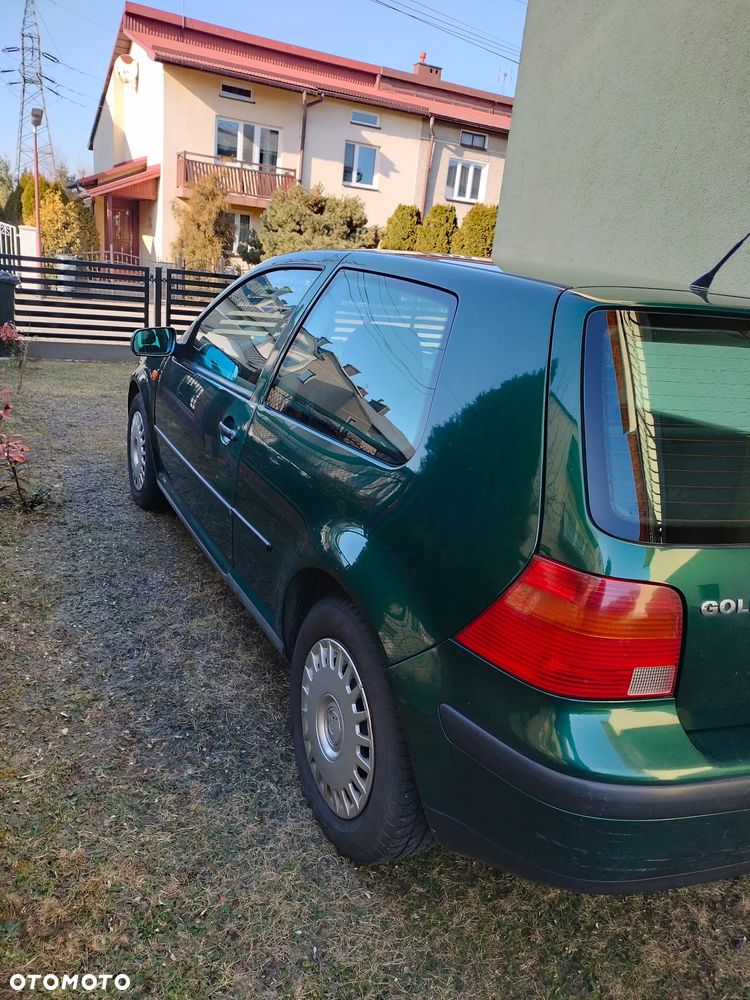 Volkswagen Golf 1.9 TDI Trendline - 3