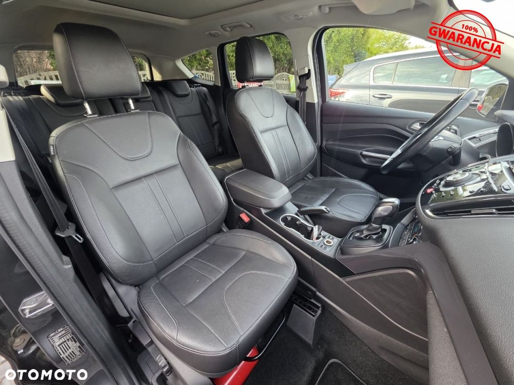 Ford Kuga - 25