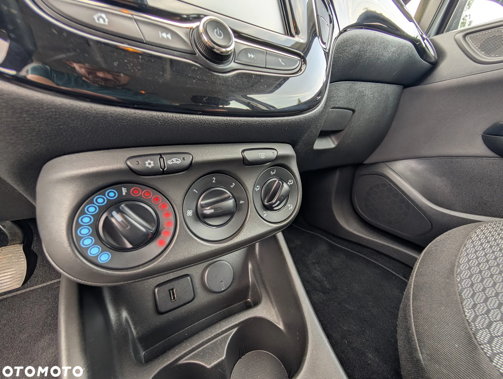 Opel Corsa 1.4 Edition - 26