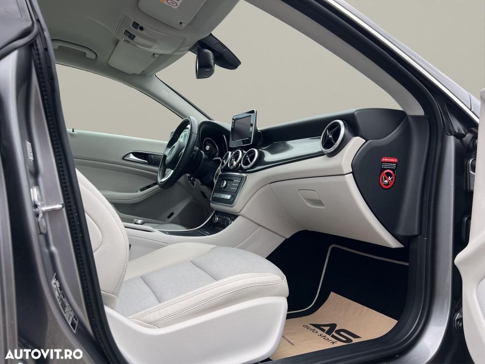 Mercedes-Benz CLA 200 d 7G-DCT Urban - 19