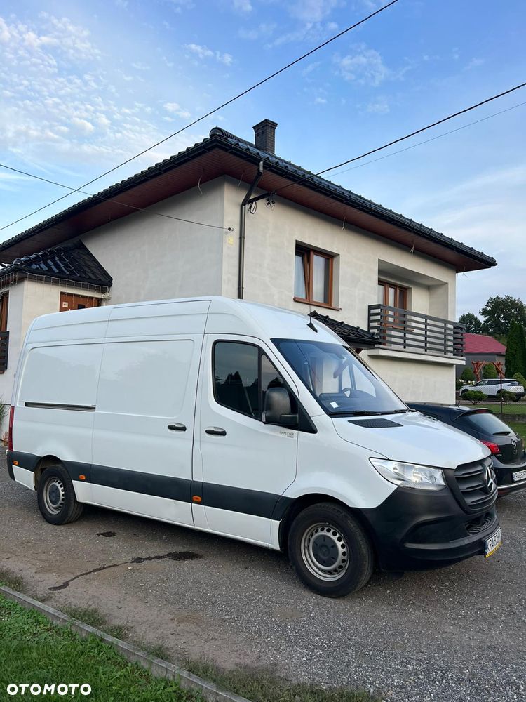 Mercedes-Benz Sprinter - 5