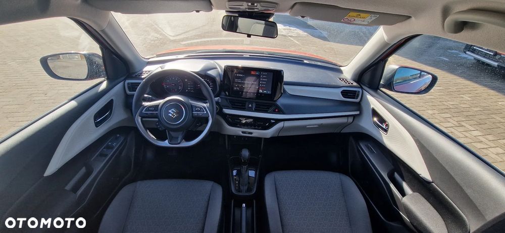 Suzuki Swift 1.2 Dualjet SHVS Premium Plus CVT - 10