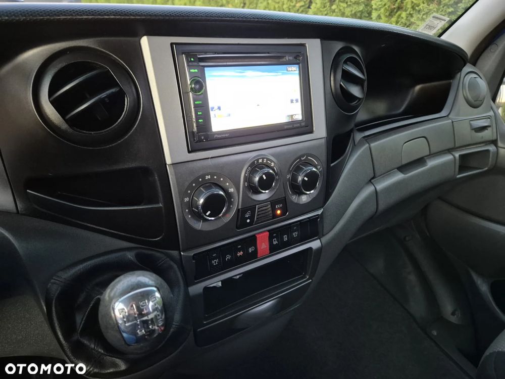 Iveco 35C17/ 3.0 170KM/ - 8