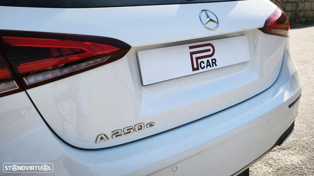 Mercedes-Benz A 250 - 16