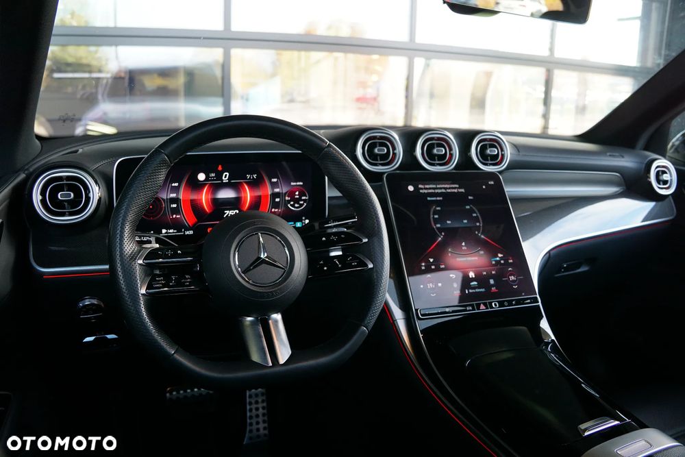 Mercedes-Benz GLC 220 d 4Matic 9G-TRONIC Edition AMG Line - 34