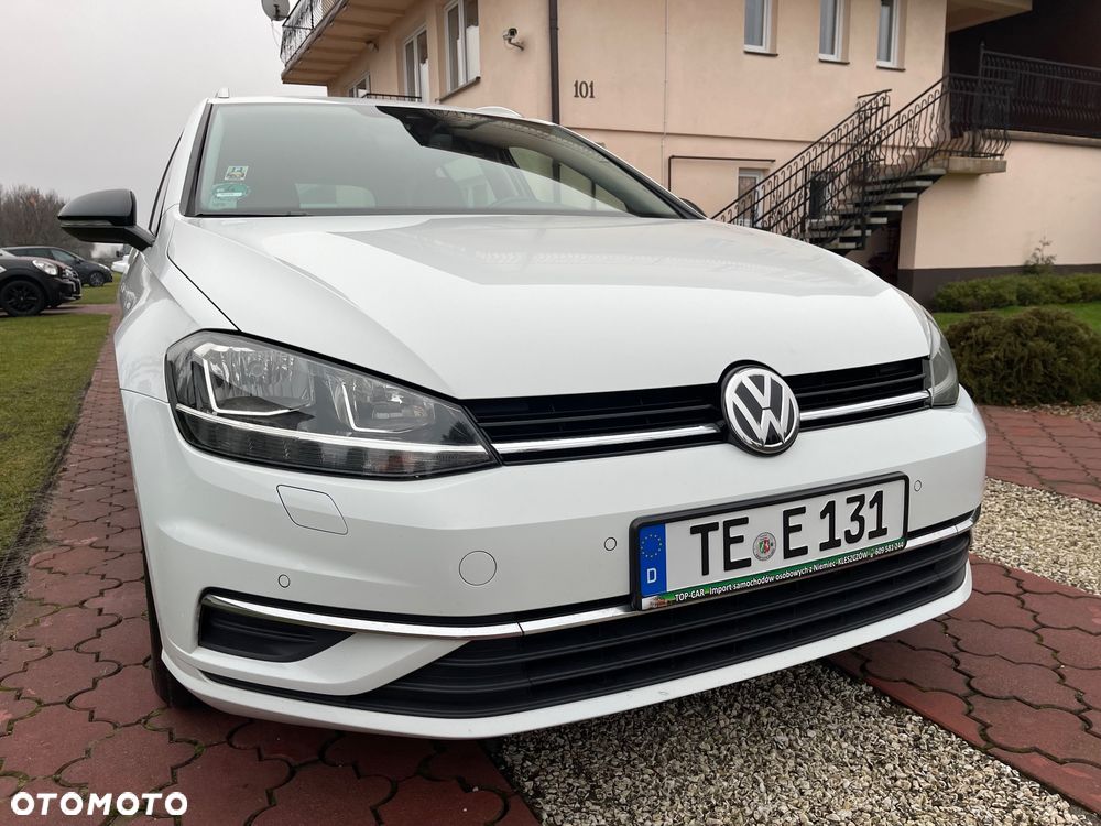 Volkswagen Golf Variant 1.6 TDI SCR IQ.DRIVE - 12