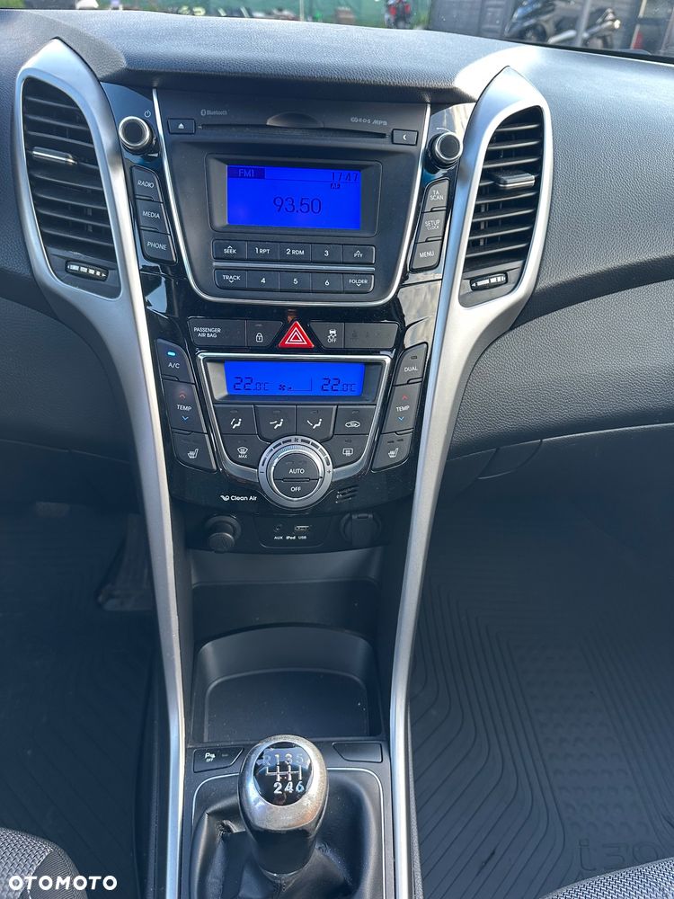 Hyundai i30 1.6 Comfort - 7