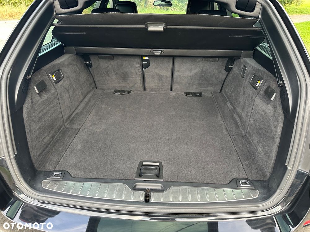 BMW Seria 5 530d - 12
