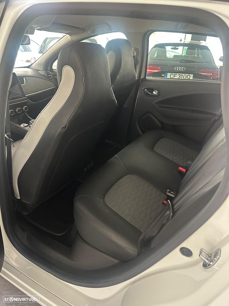 Renault Zoe - 7