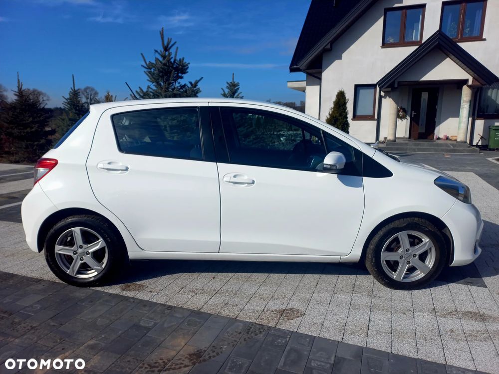 Toyota Yaris 1.33 VVT-i Club - 2
