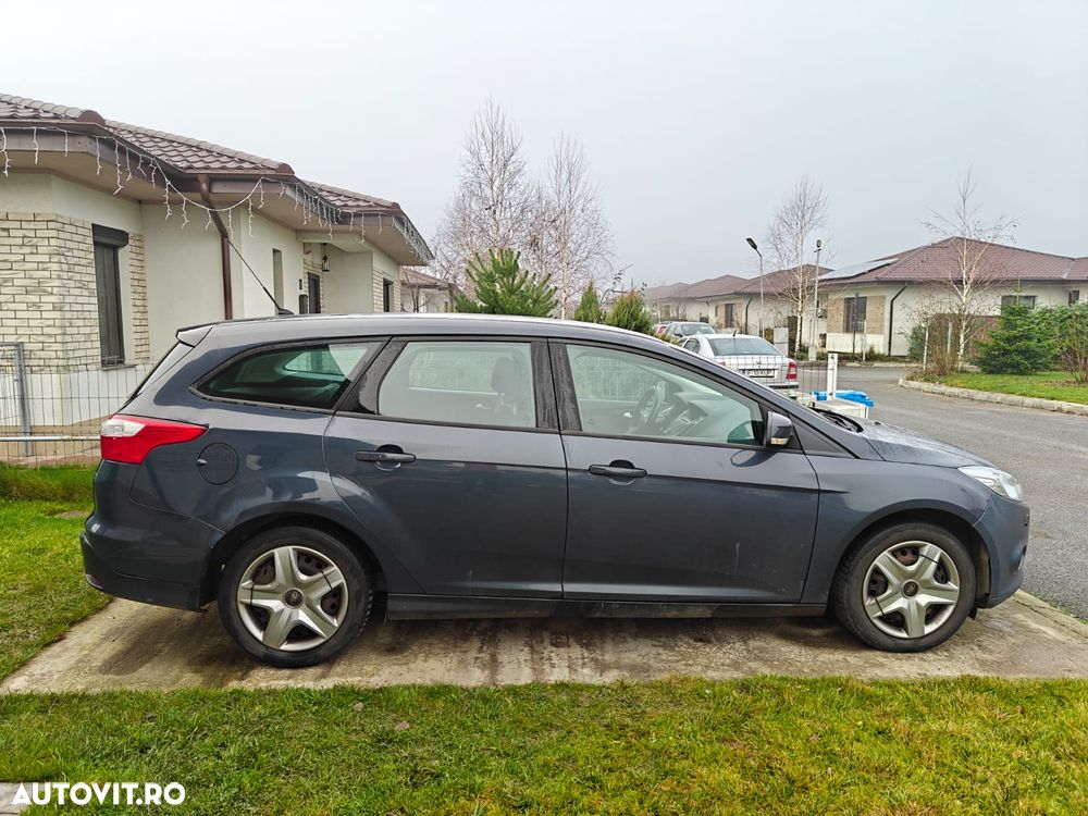 Ford Focus Turnier 1.6 TDCi DPF Trend - 16