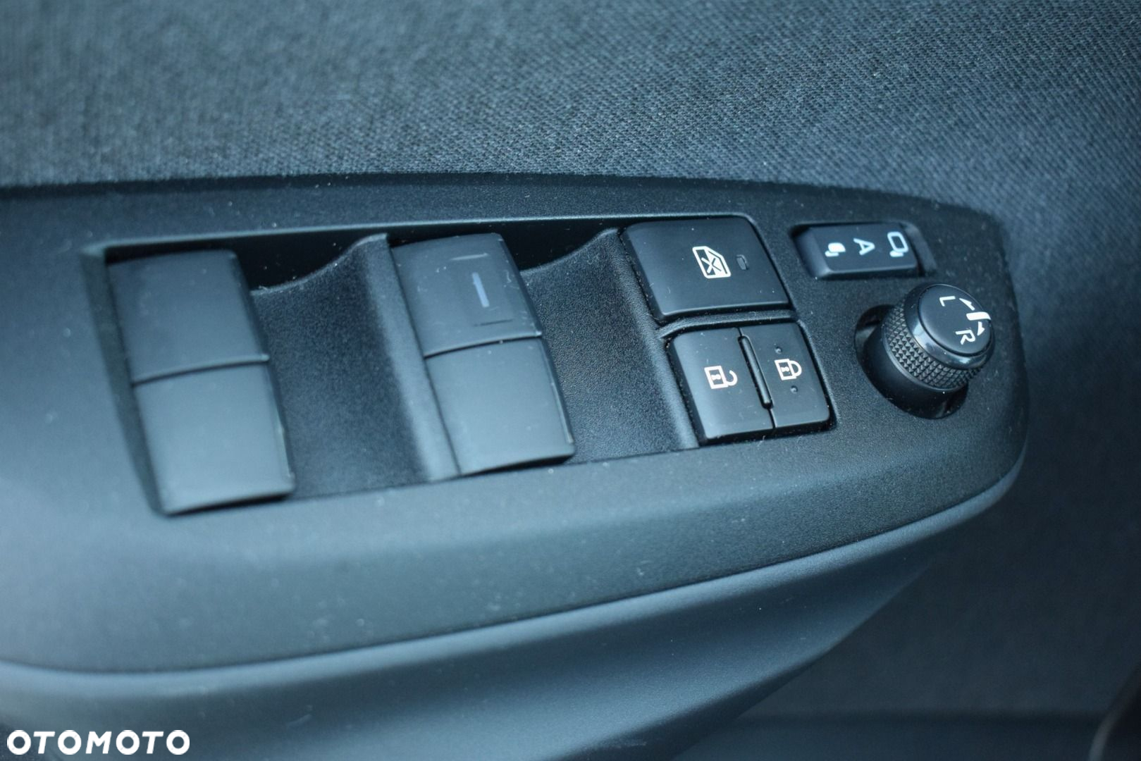Toyota Yaris - 27