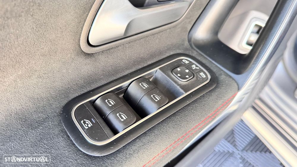 Mercedes-Benz CLA 250 e 8G-DCT Special Edition - 10