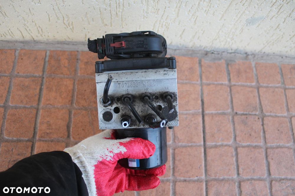 POMPA ABS HAMULCOWA VW PASSAT B6 3C0614109B - 3