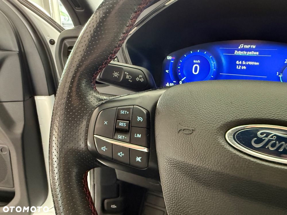 Ford Kuga 2.0 EcoBlue mHEV FWD ST-Line - 26
