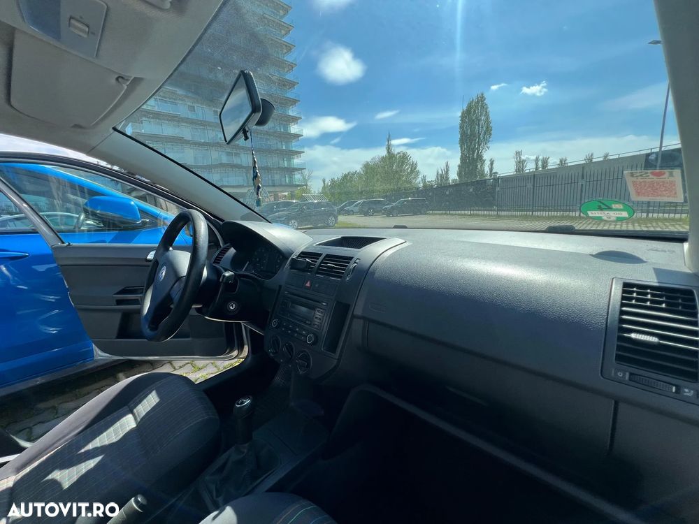 Volkswagen Polo - 18