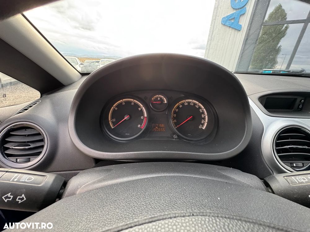 Opel Corsa 1.3 CDTI DPF Innovation - 17