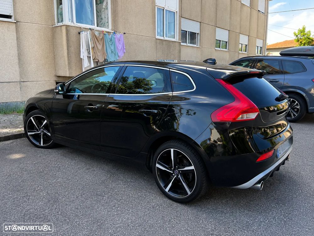 Volvo V40 D2 RDesign - 1