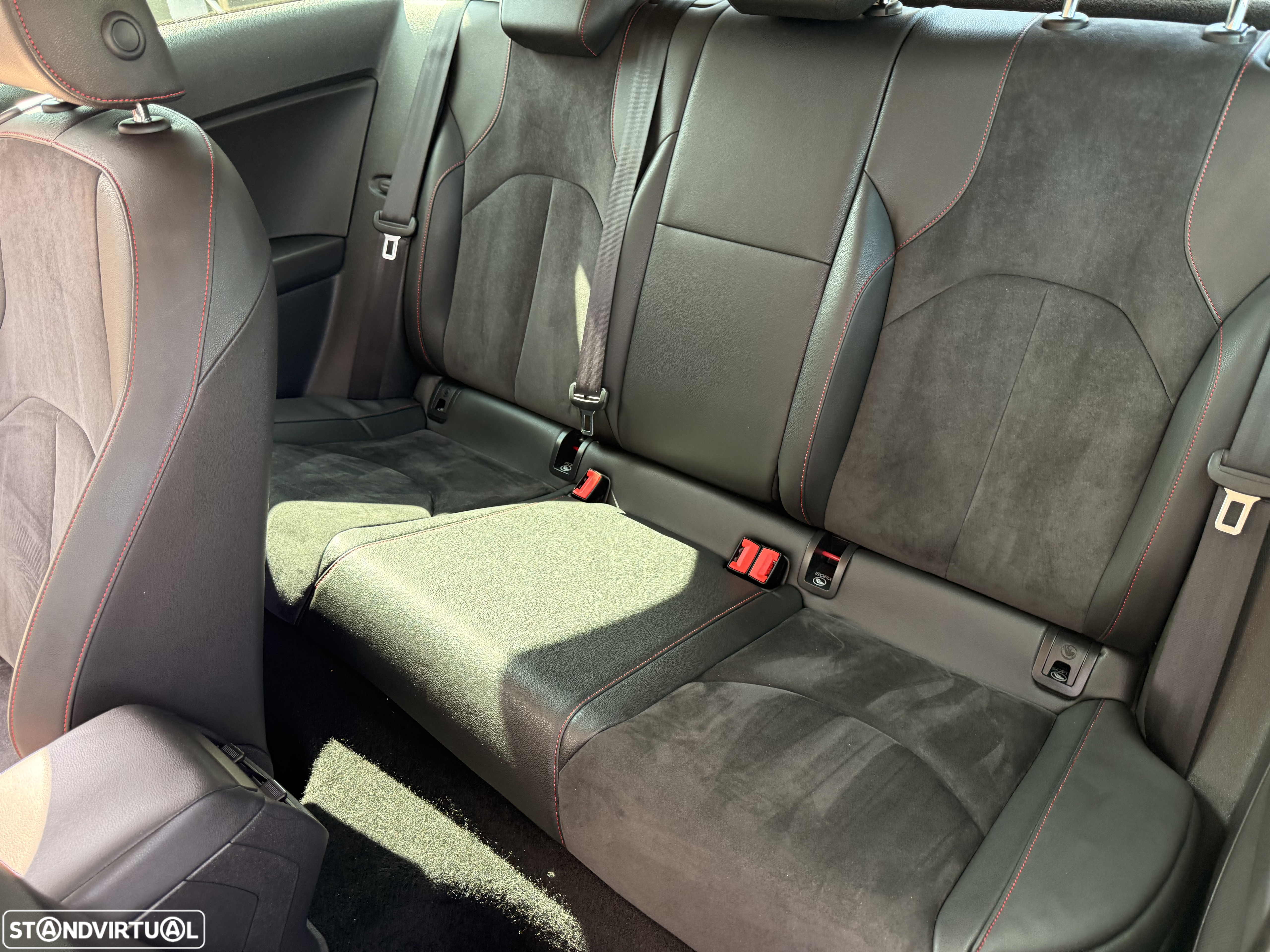 SEAT Leon SC 2.0 TDI FR S/S - 10