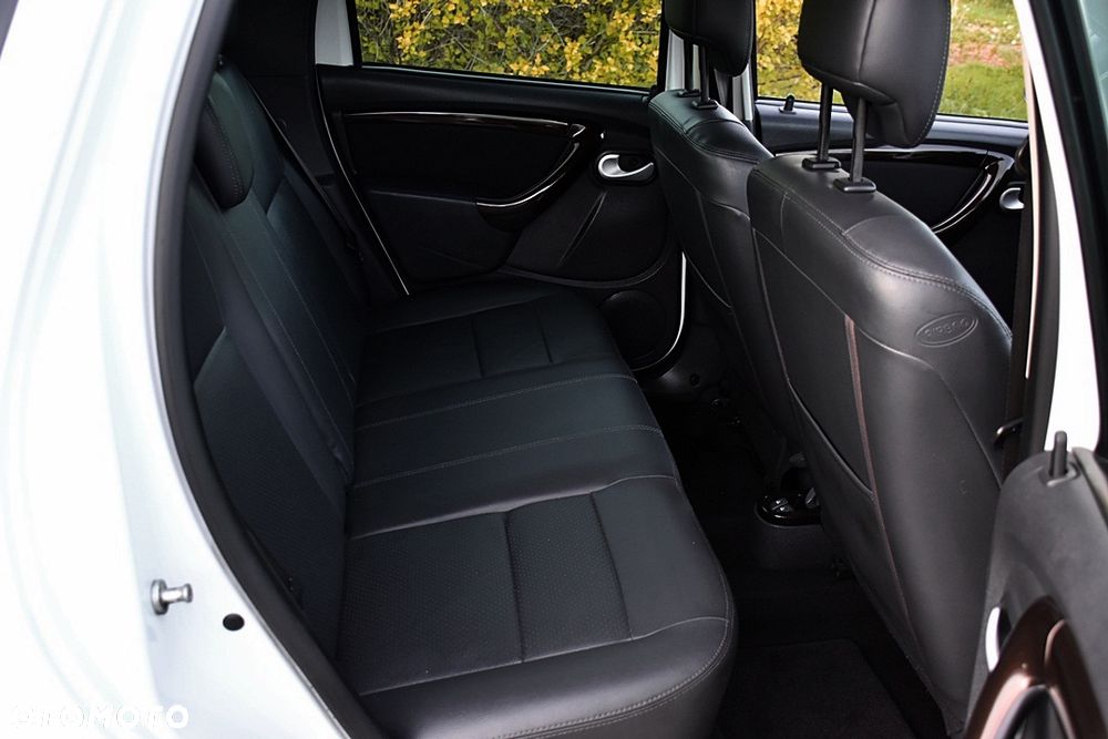Dacia Duster 1.6 16V 105 4x2 Prestige - 32