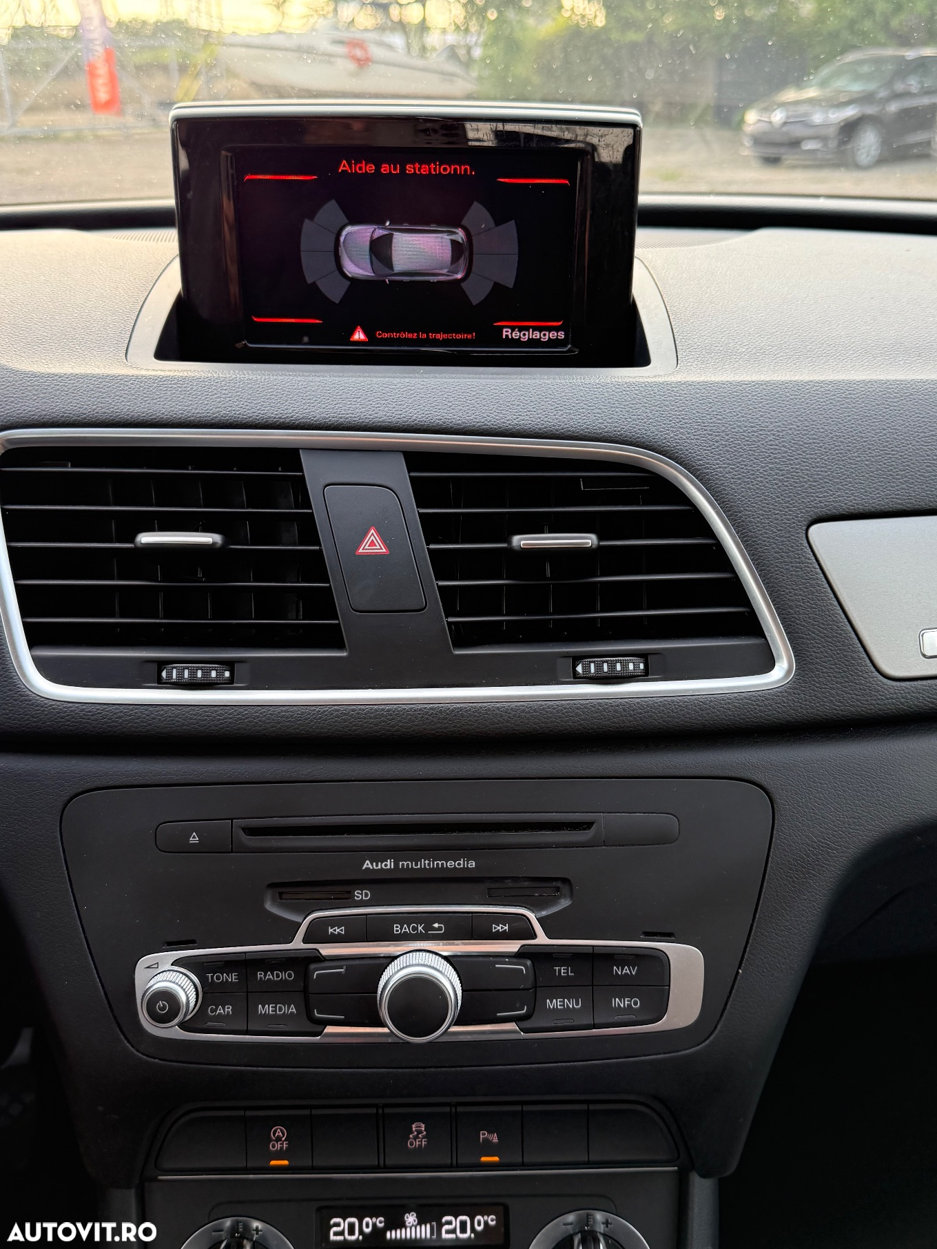 Audi Q3 2.0 TDI Quattro S tronic - 12