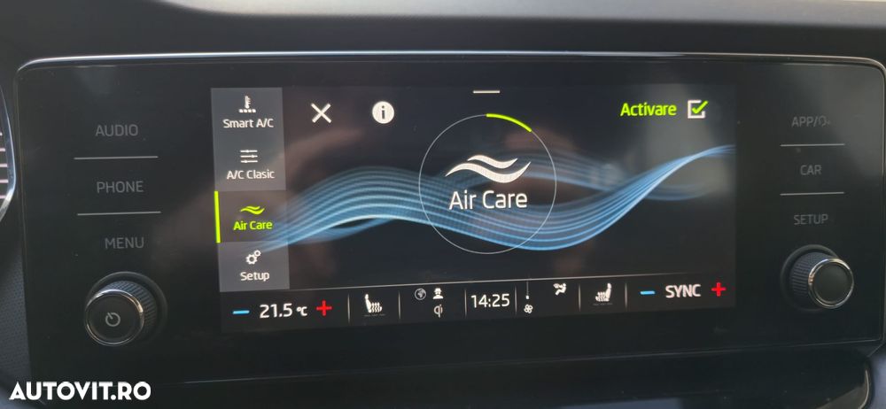 Skoda Octavia Combi 2.0 TDI DSG Ambition - 10