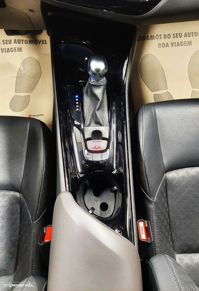 Toyota C-HR 1.8 HSD Exclusive - 17