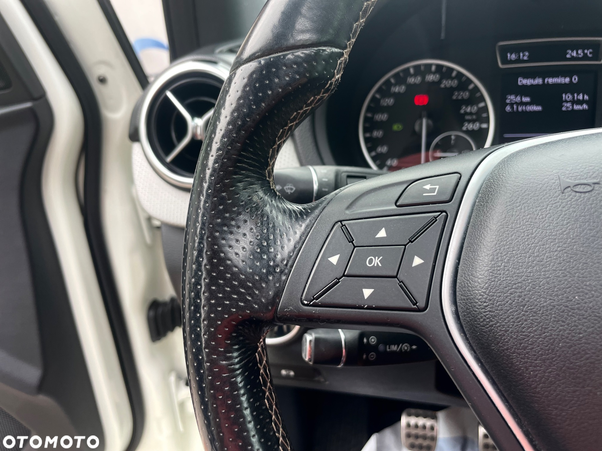 Mercedes-Benz Klasa B 180 CDI BlueEFFICIENCY EDITION 1 - 28