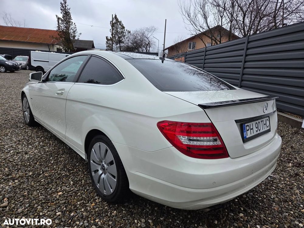 Mercedes-Benz C 180 BlueEFFICIENCY 7G-TRONIC - 2