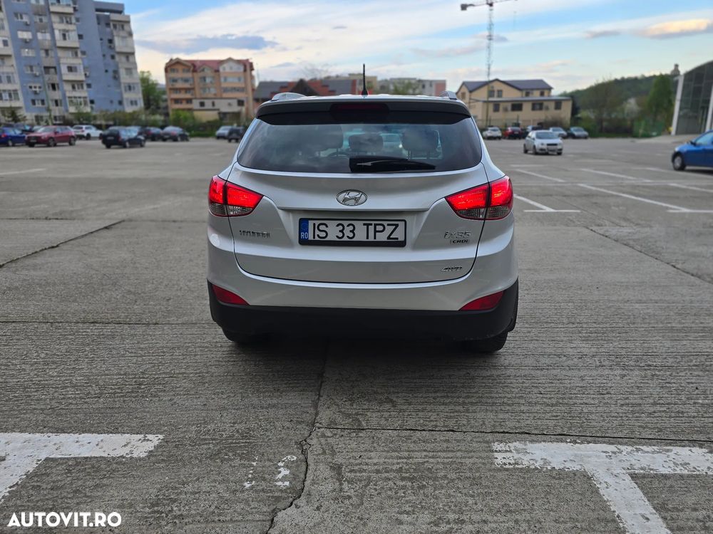 Hyundai ix35 2.0 CRDI 4WD Premium - 5