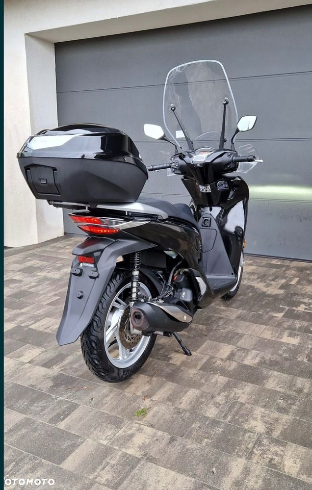 Honda SH - 5