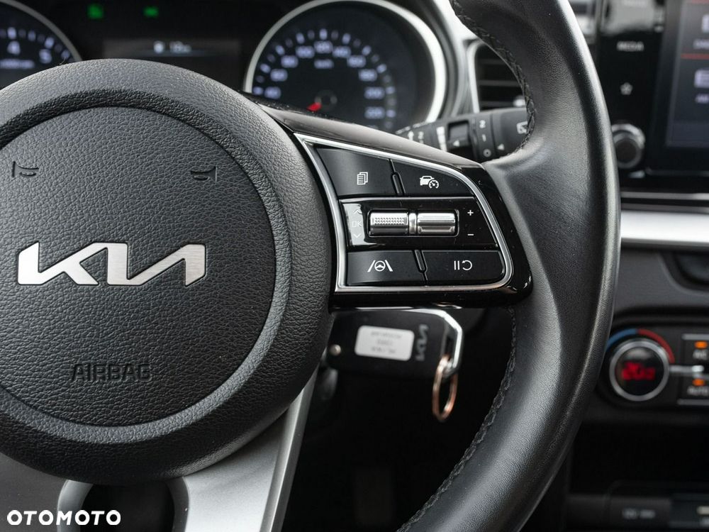 Kia Ceed 1.5 T-GDI M - 15