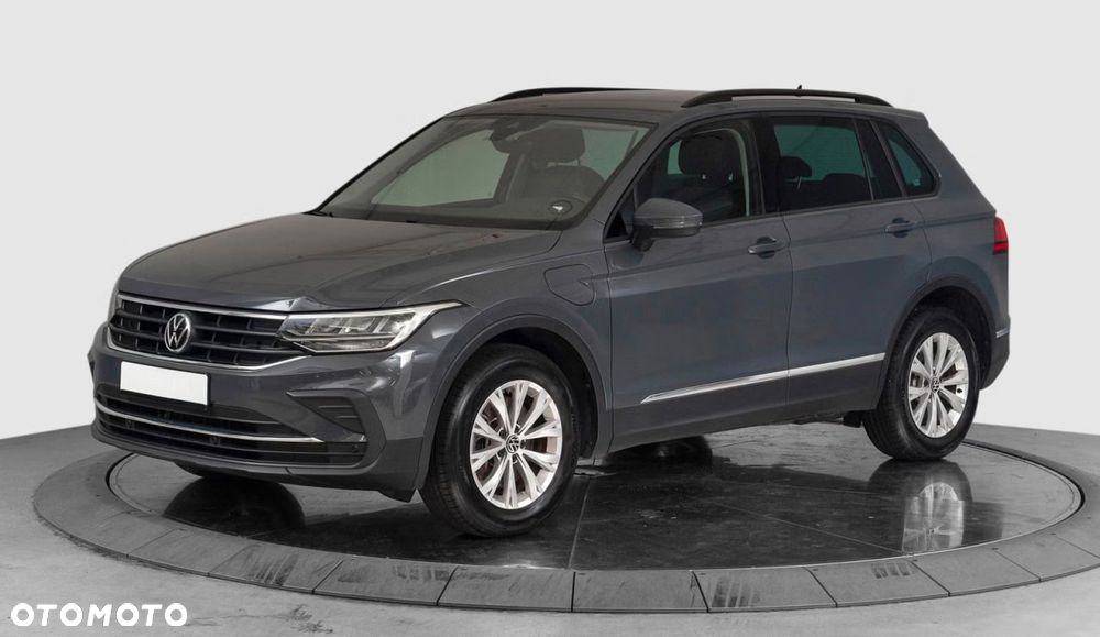 Volkswagen Tiguan 1.4 eHybrid OPF DSG Life - 2