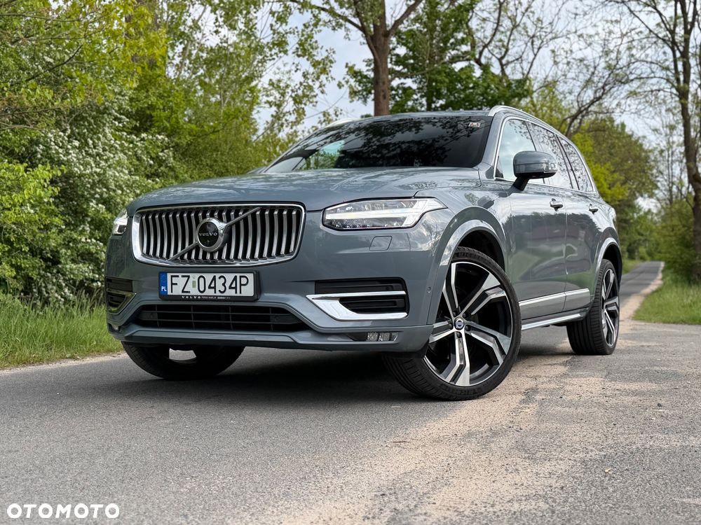 Volvo XC 90 B5 D AWD R-Design - 4