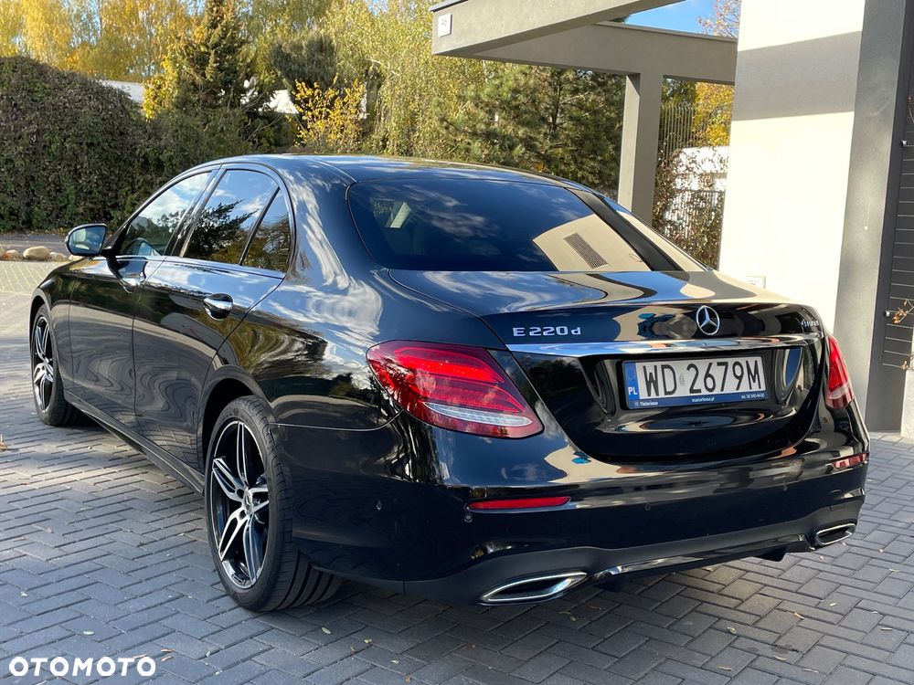 Mercedes-Benz Klasa E 220 d 4-Matic 9G-TRONIC - 7
