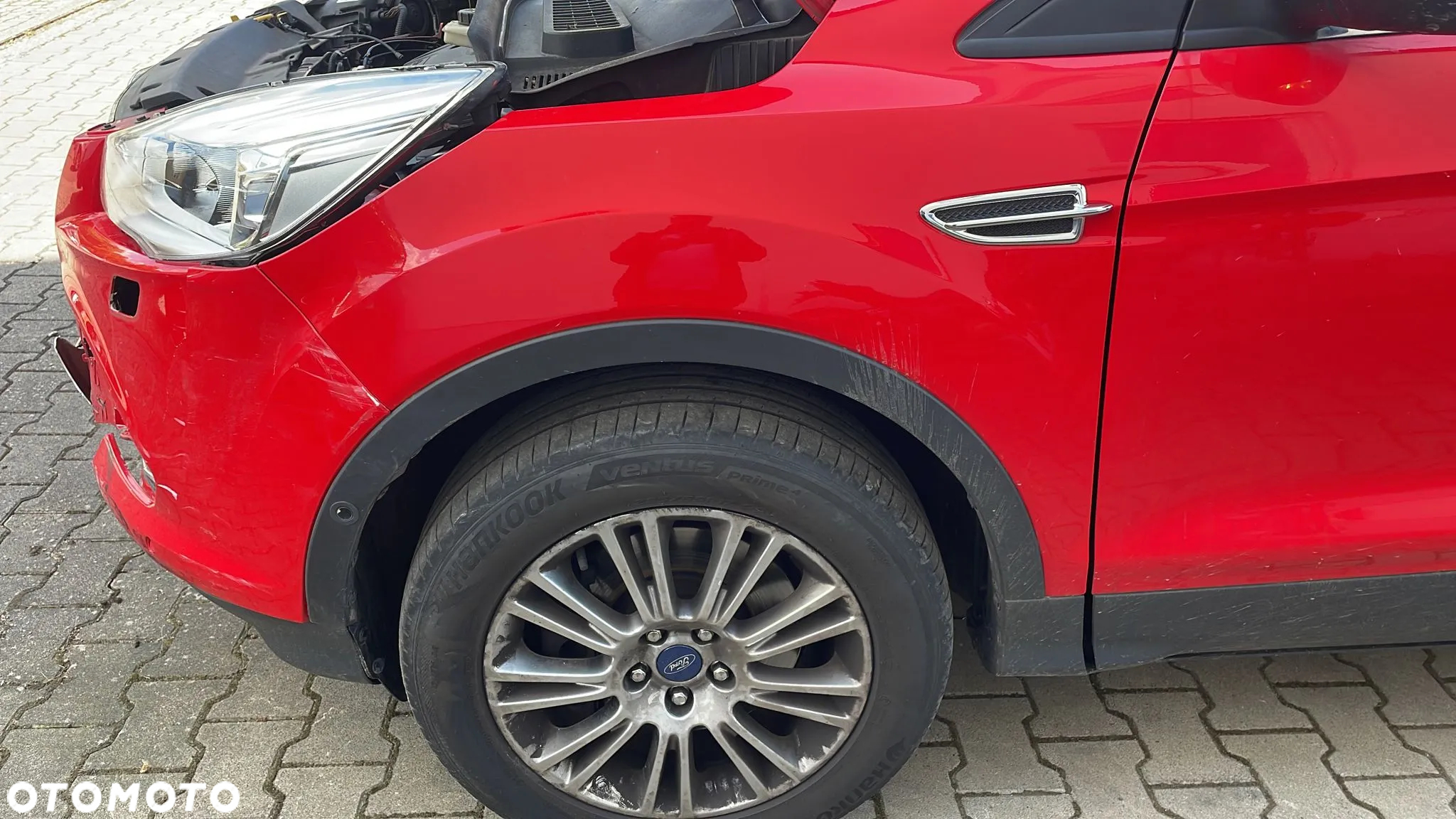 Ford Kuga 2.0 TDCi 2x4 Titanium - 8