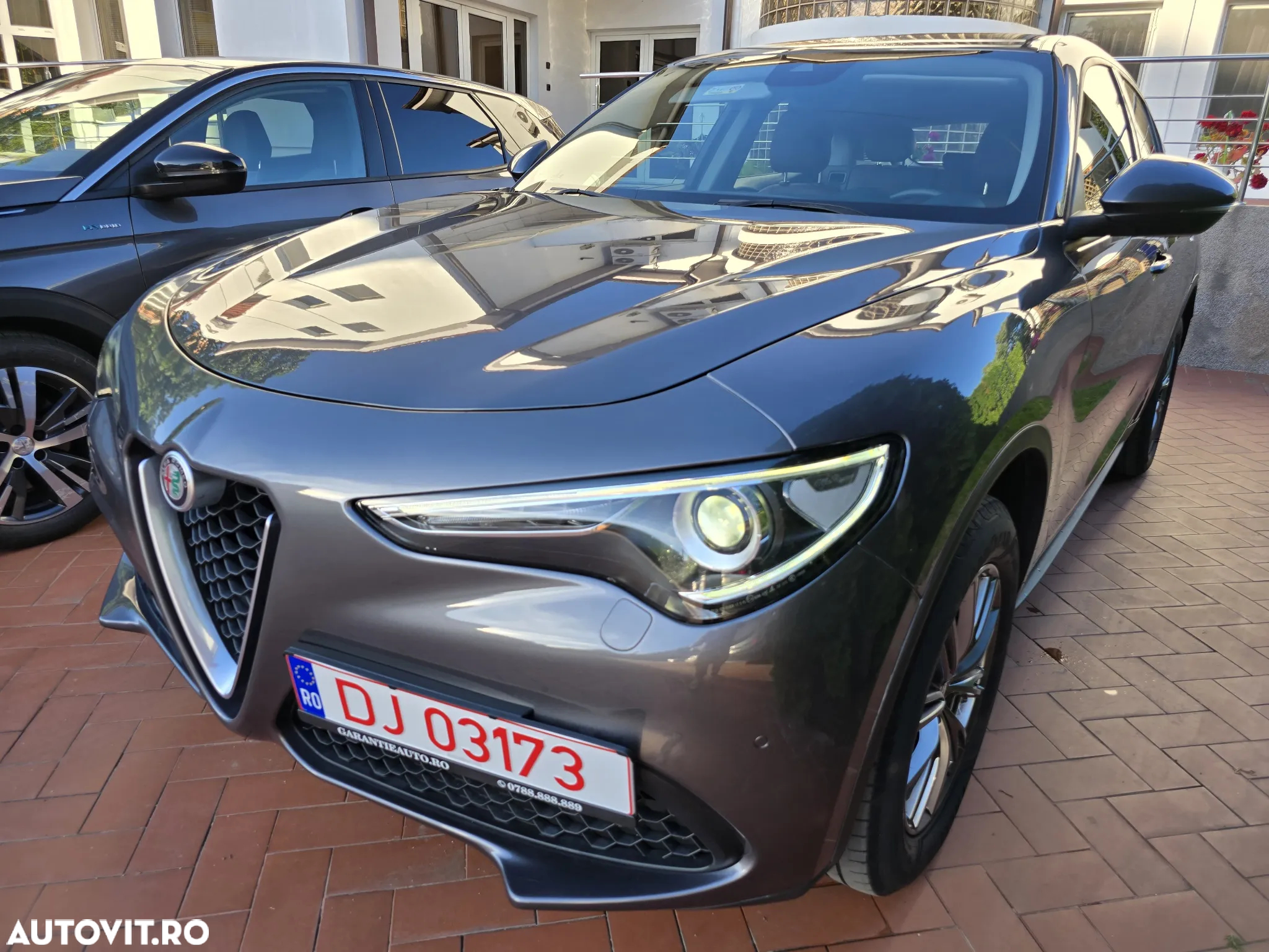Alfa Romeo Stelvio 2.0 Turbo 16V AT8-Q4 Sprint - 4