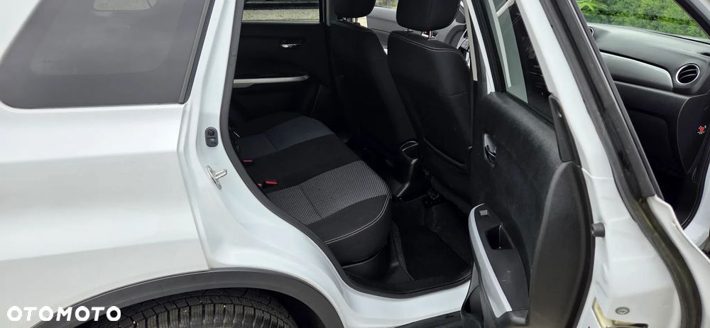 Suzuki Vitara 1.6 (4x2) Comfort+ - 26