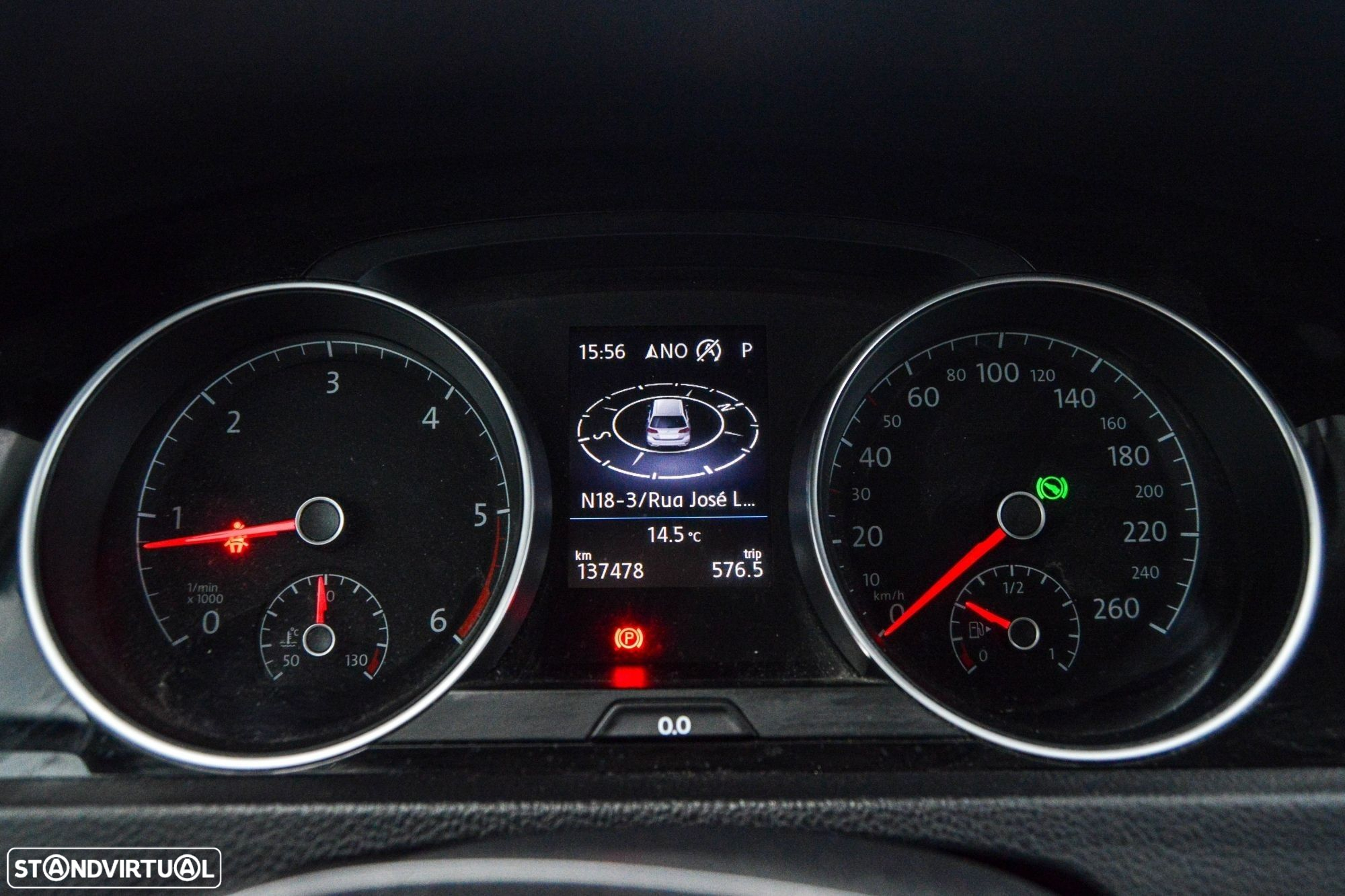 VW Golf Variant 2.0 TDi Highline DSG - 31