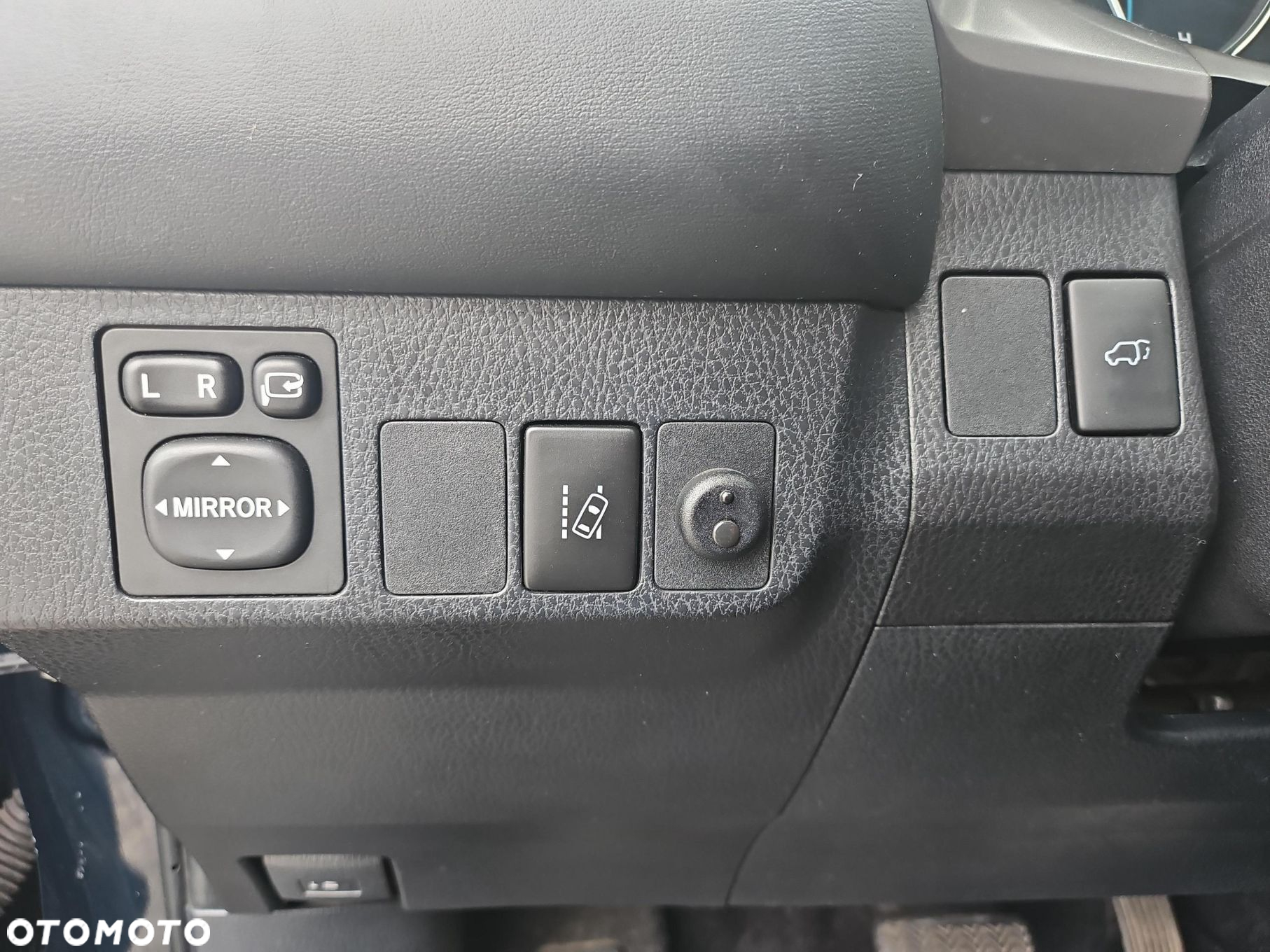 Toyota RAV4 - 19
