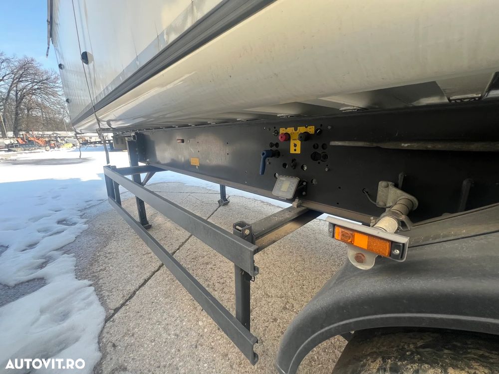 Schmitz Cargobull SCB*S3B - 5