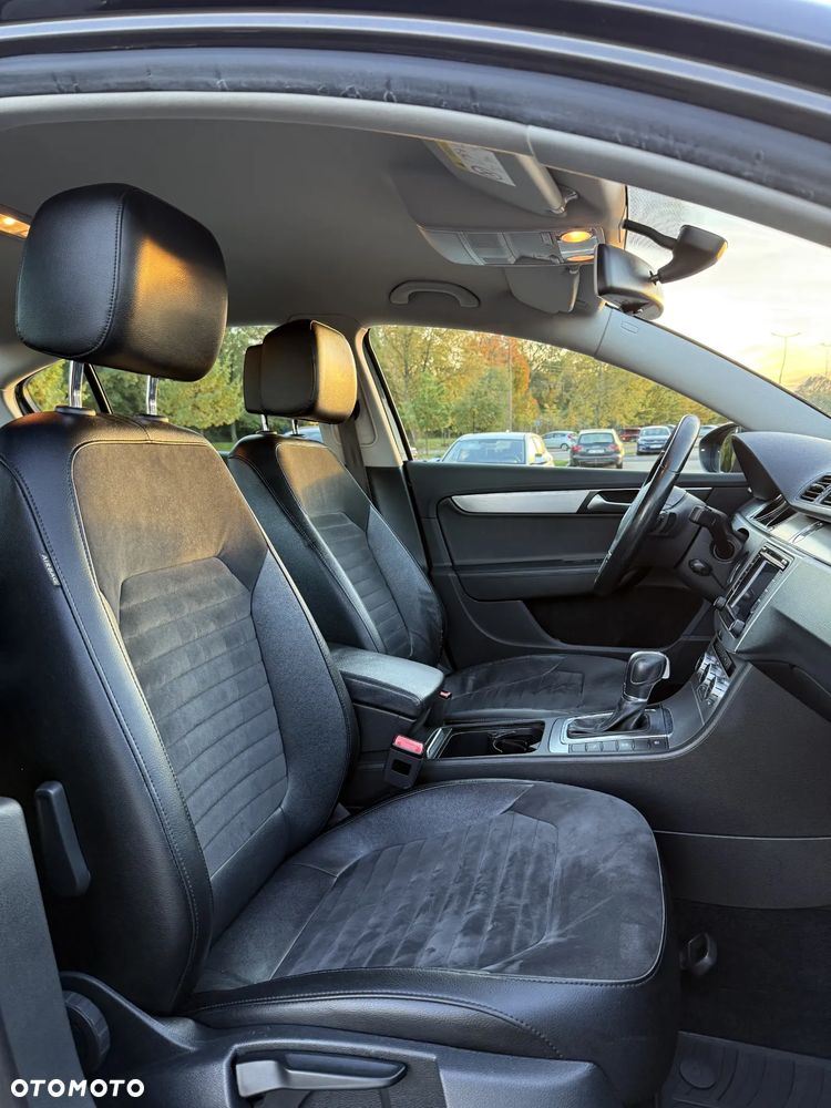 Volkswagen Passat 2.0 TDI Highline R-Style DSG - 6