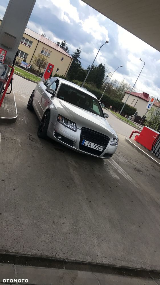Audi A6 Limousine 2.4 - 2