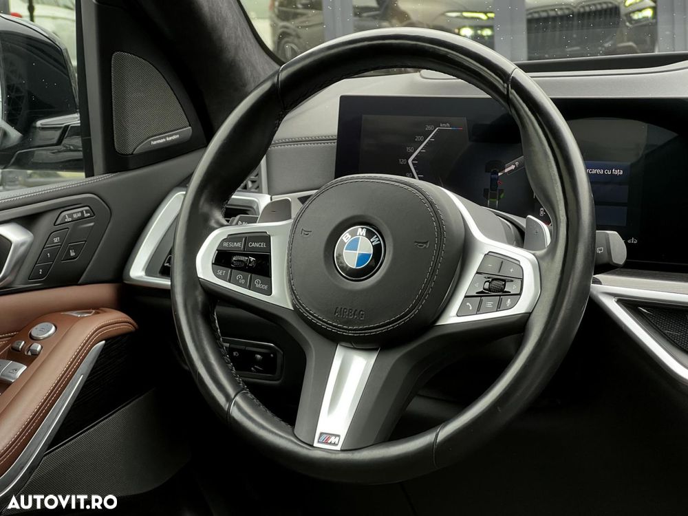 BMW X7 - 10
